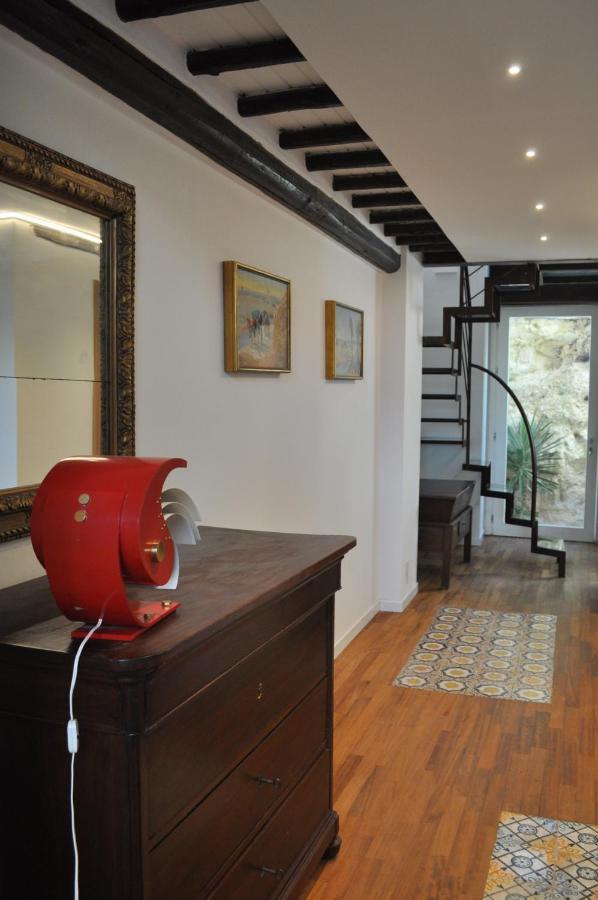 Casa Di Mario Appartamento In Centro Storico Con Due Camere Da Letto E Terrazze 칼리아리 외부 사진